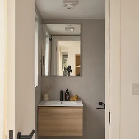 Japandi Loft Smart Design Studio For Tiny Living Oxford Buitenkant foto