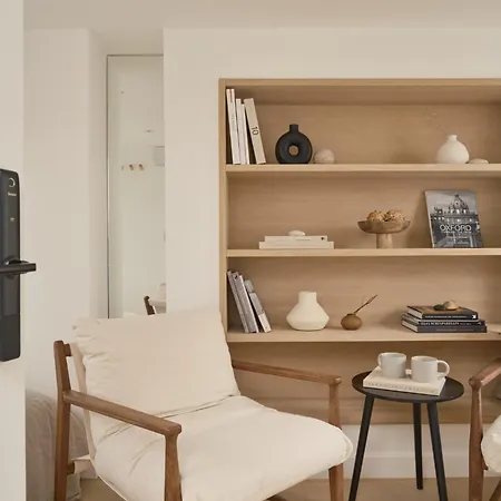 Japandi Loft Smart Design Studio For Tiny Living Oxford Buitenkant foto