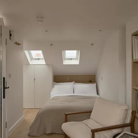 Japandi Loft Smart Design Studio For Tiny Living Oxford Buitenkant foto
